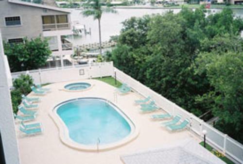 Quiet Waters By Florida Lifestyle Vacation Rentals