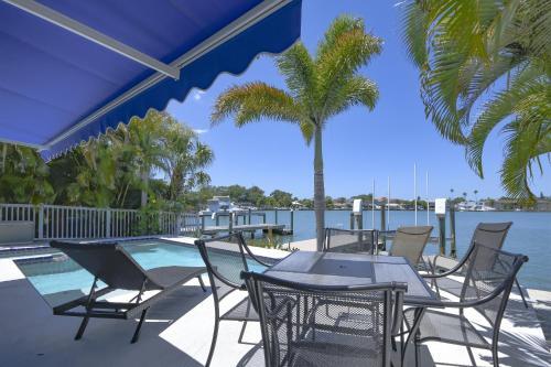 Water Lover's Paradise - Weekly Rental Home