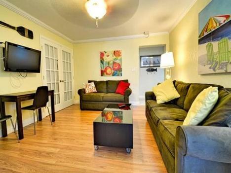 Apartamento Clearwater Beach Suites 204 Condo