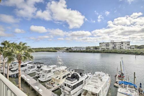 Apartamento Waterfront Condo With Water Park, Walk To Beach
