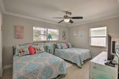 Clearwater Beach Home With Patio - Walk To Beach