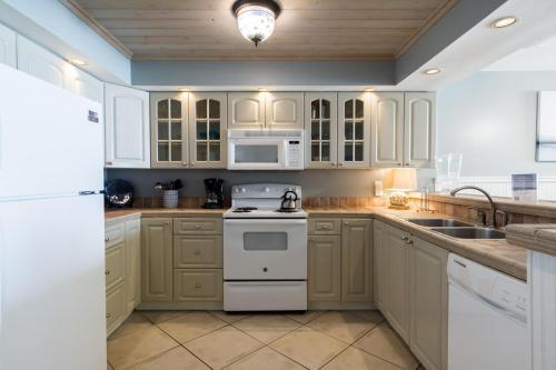 Sand Castle By Plumlee Vacation Rentals