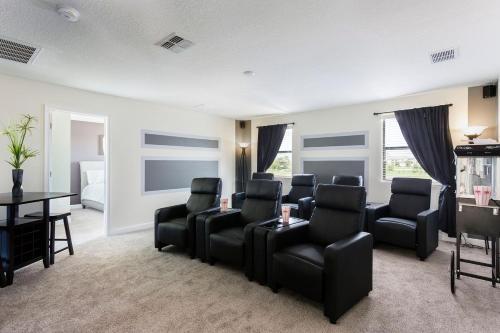 Great Single Vacation Home With Private Pool Cg9153