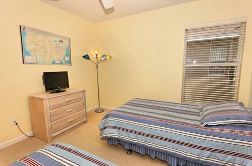 Beautiful Luau Pool Villa Next Disney World
