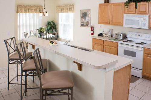 Swan Lily Valley ** Home