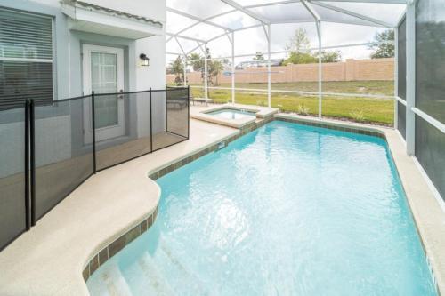 Luxury And Modern Single Home With Private Pool Cg1648