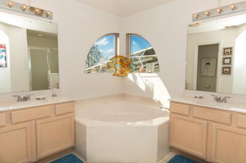 Six-bedroom Villa 353