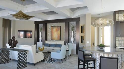 Solterra Villa 8645e