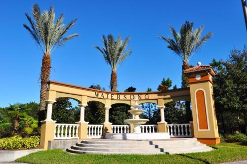 956 Watersong 6 Bedroom Villa
