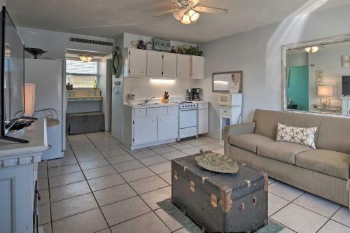 Apartamento Condo With Pool On Daytona Beach, Walk To Dining