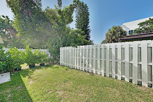 Apartamento Sparkling Getaway - Walk To Deerfield Beach & Eats! Apts