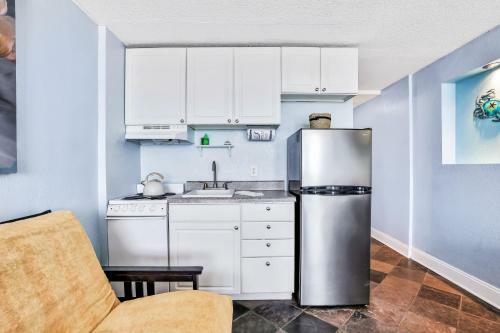 Apartamento Sunshine & Oceanfront Serenity