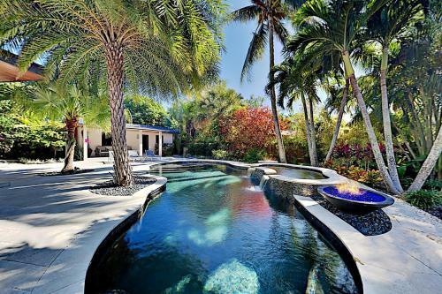 Exclusive Zen Oasis - Smart Pool & Private Beach Home