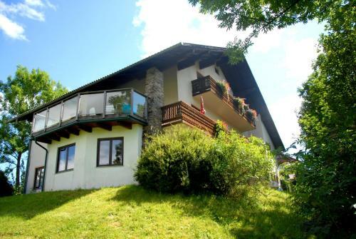 Bed & Breakfast Fr�hst�ckspension Wiesenhaus