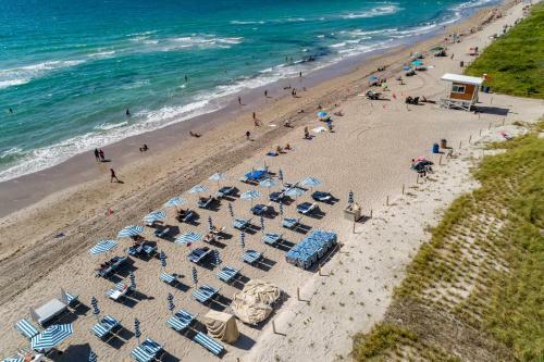 Apartamento Incredible And Spacious Two Bedroom Beach Front!