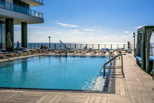 Apartamento Luxurios 2b/2b Condo Beachfront Building