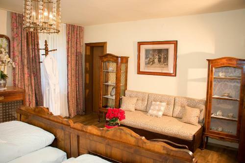 Posada Gasthof Hohlwegwirt