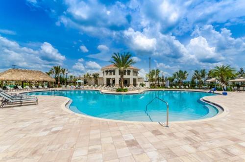Crusoe Townhouse #244478
