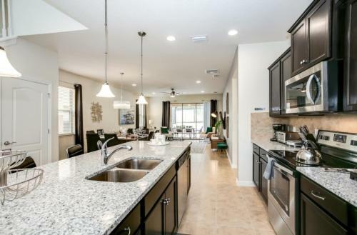 Modern Large Pool Home Next Disney-world Orlando