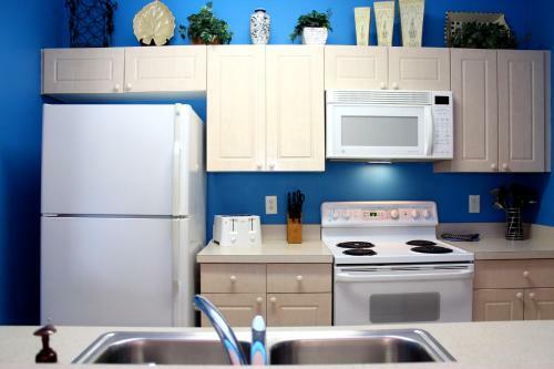 Silver Condo At Windsor Palms Resort
