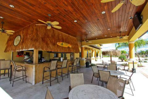 Villa Paradise Palms- 5 Bedroom Pool Home-3102pp