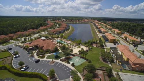 Gorgeous Townhouse With Private Pool Bv4566