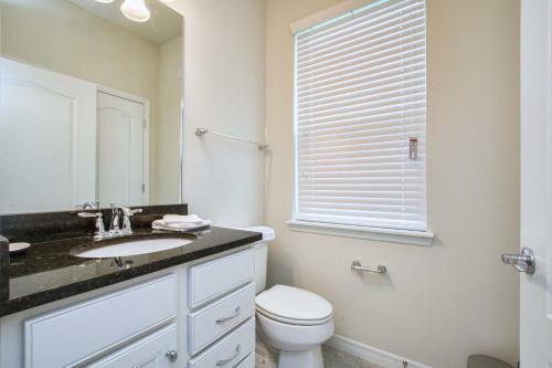Windsor At Westside-6 Bedrooms House W/pool-3722ww
