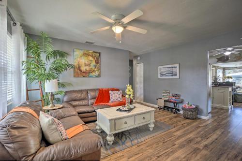 Charming Largo Retreat With Yard, 2 Mi To Beach