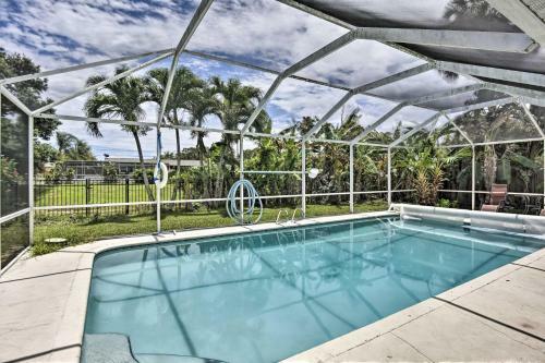 Cocoa Beach Paradise With Indoor And Outdoor Fun!