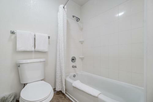 Apartamento Doral Inn And Suites