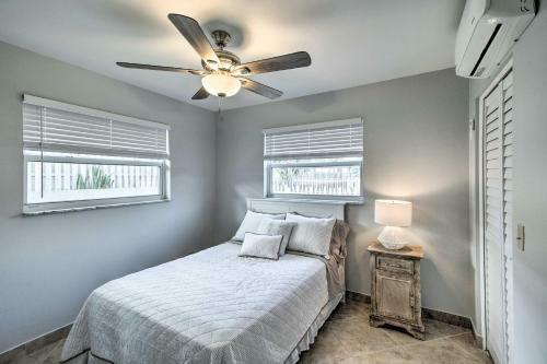 Stylish Updated Getaway 2 Mi To Swim And Shop!