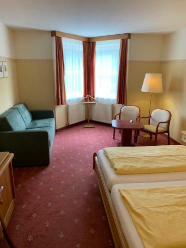 Hotel Lebzelter