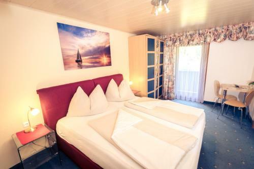 Hostal Pension Waldruh - Tannenheim