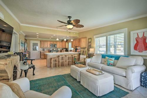 Trendy Ormond Beach Bungalow - Steps To The Beach!