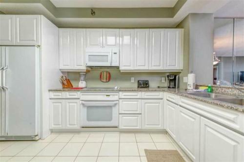 Beach Colony West Ph3b By Meyer Vacation Rentals