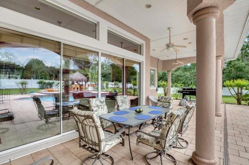 Luxury 5br Pool Spa Tiki Hut