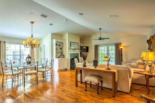 St Augustine House With Gas Grill - Walk To Beach!