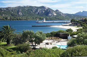 Hotel Resort Cala Di Falco