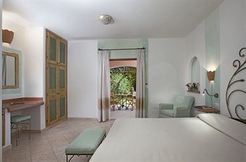 Hotel Resort Cala Di Falco