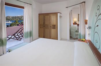 Hotel Resort Cala Di Falco