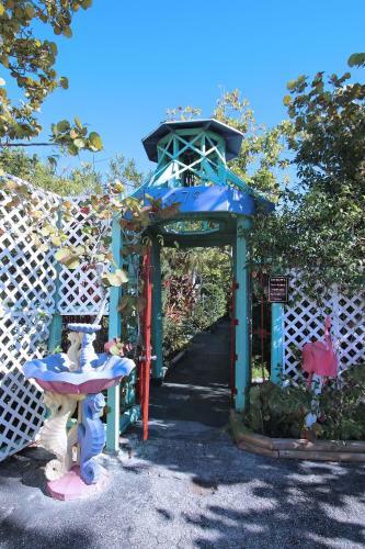 Apartamento Affordable Beach Condos -two Bed Condo With Full Kitchen Condo