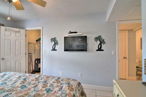 Apartamento St Pete Beach Condo With Pool, 5-min Walk To Beach!