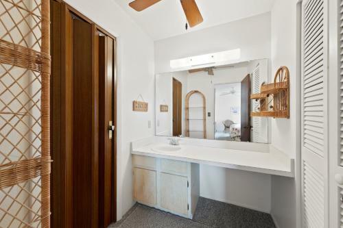 Blind Pass Condo A203 On Beautiful Sanibel Island