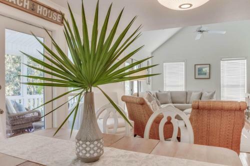 59 Santa Clara - Beachful Easy Feeling, Private Pool With Huge Yard!