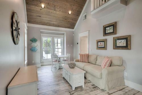 Watercolor Reunions By Five Star Properties
