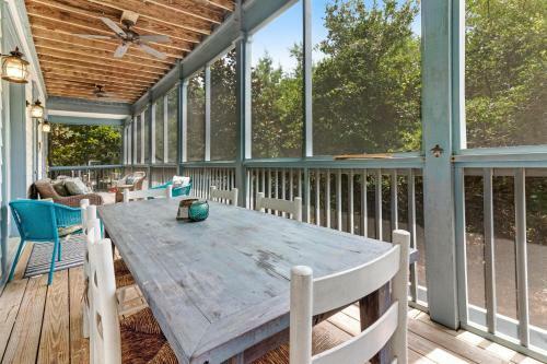 3 Bed 6 Bath Vacation Home In Seagrove, Fl