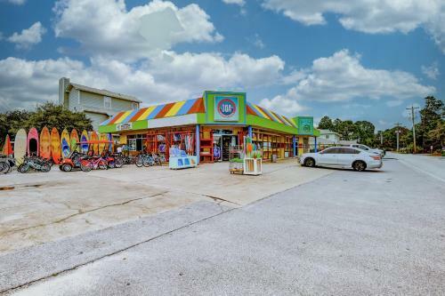 Grove By The Sea: Passin' Thru