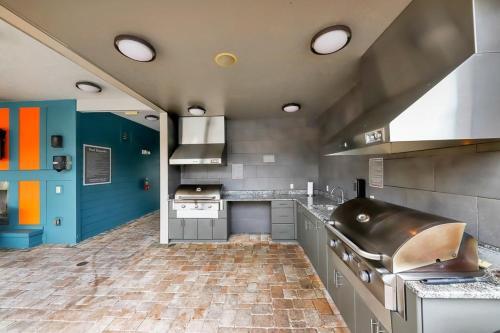 Apartamento Viagem Superb 1br With Pool And Gym
