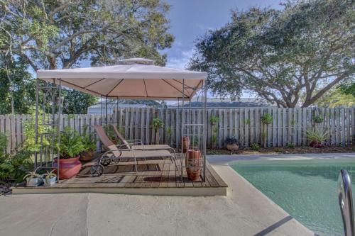 Peaceful Egret Pool Home In Venice