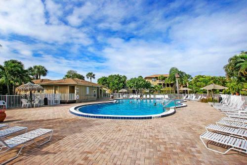 Blind Pass Condo B206 On Beautiful Sanibel Island